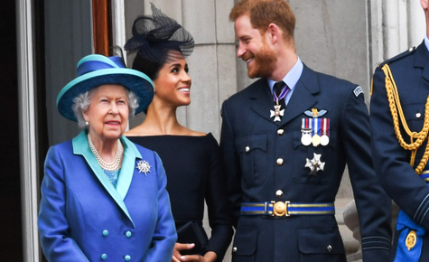 La famille royale britannique : attaquée de l’intérieur et de l’extérieur